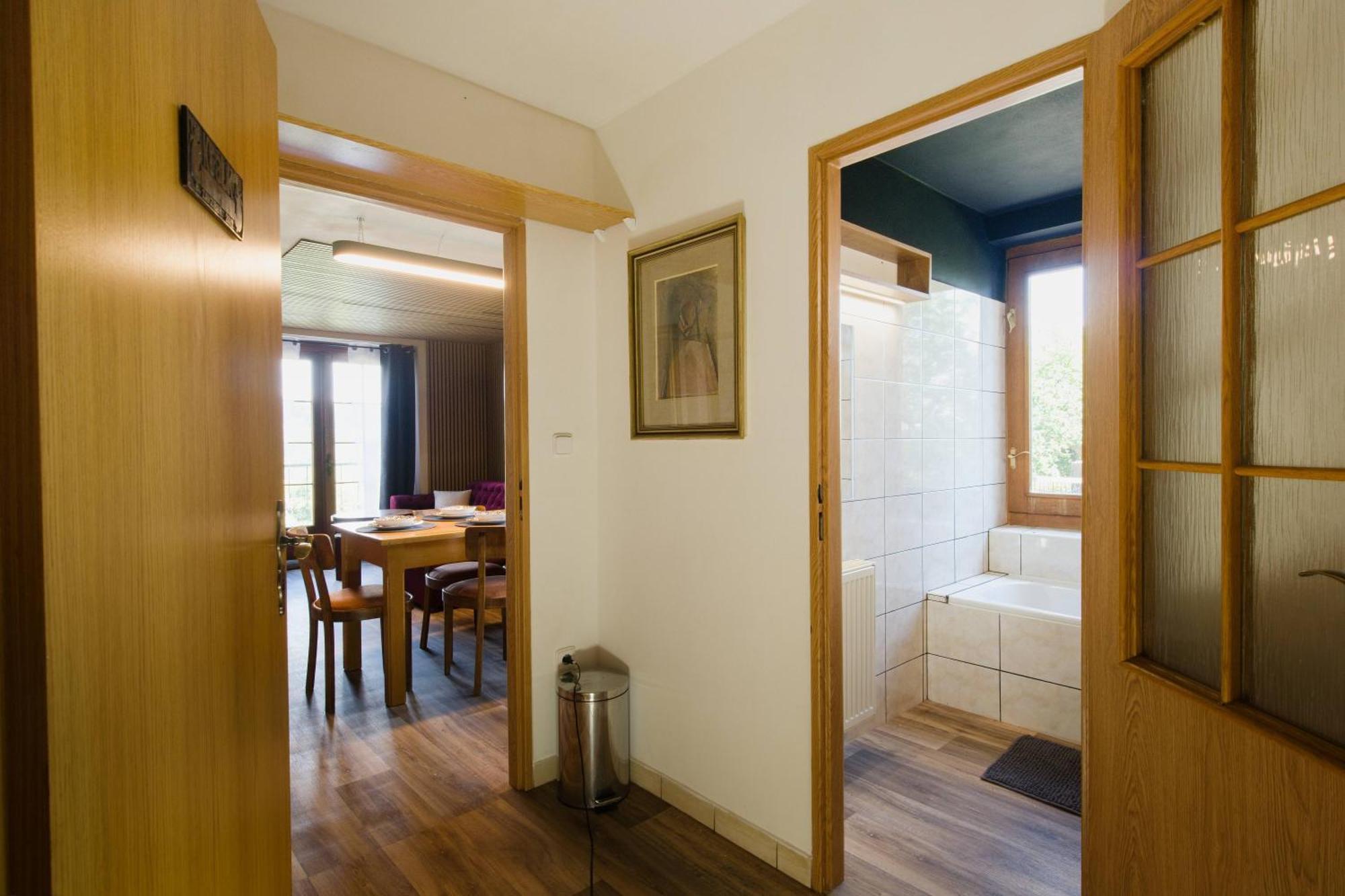 Apartman Kralik โนเว เมสตู นอด เมตูยี ภายนอก รูปภาพ
